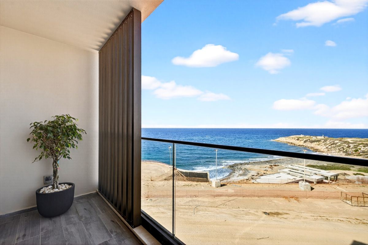 Балкон шоуруму Casa del Mare з видом на лагуну